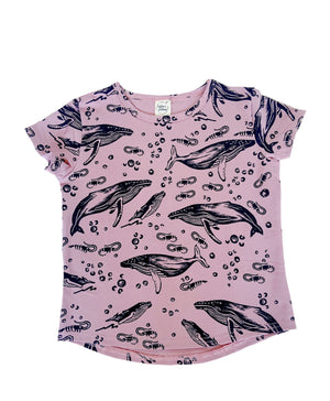 Kids Organic Cotton Box t-shirt - "Humpback Whale" in Ash Pink